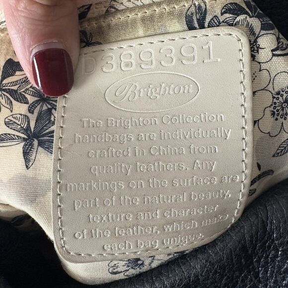 Brighton Bag Black Pebbled Leather Shoulder Foldover Purse Magnetic Boho Stitch - Picture 5 of 9